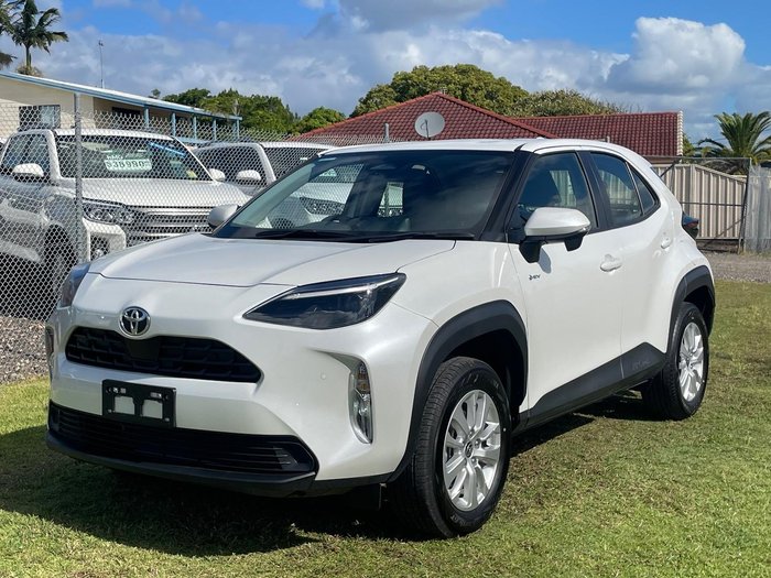2025 Toyota Yaris Cross GX MXPJ10R Frosted White