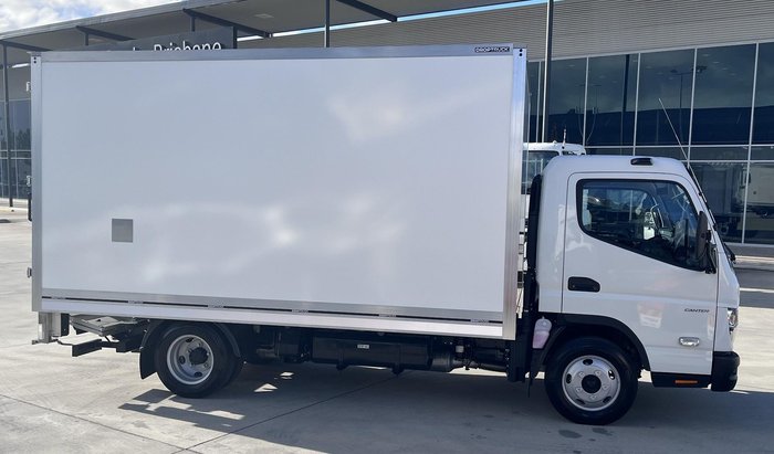 2025 Fuso Canter