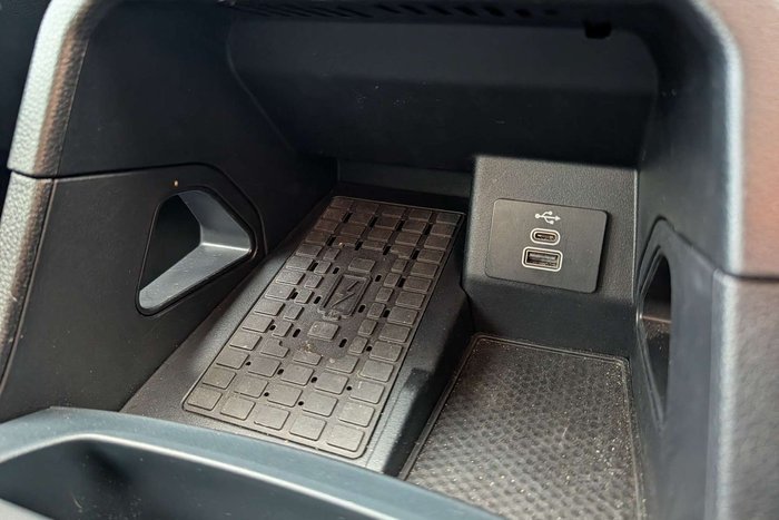 2024 Ford Everest Ambiente
