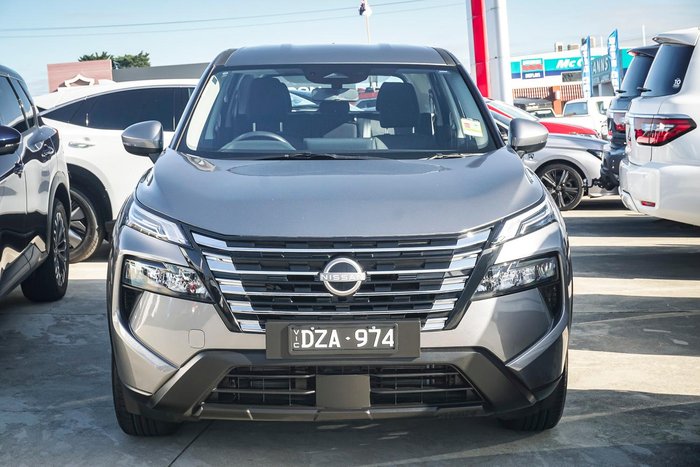 2025 Nissan X-TRAIL ST