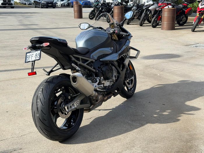 2025 BMW S 1000 R Sport