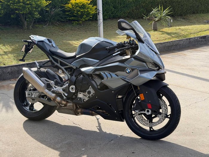 2025 BMW S 1000 R Sport