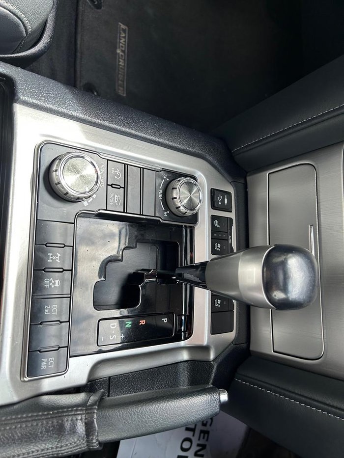 2019 Toyota Landcruiser Sahara