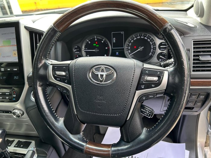 2019 Toyota Landcruiser Sahara