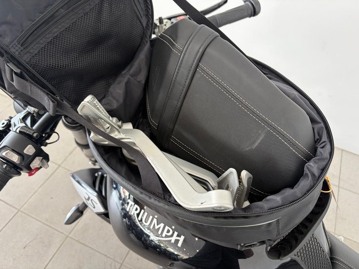 2018 Triumph Street Triple RS Street Triple Black