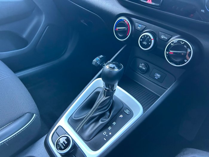 2020 Hyundai Venue Active