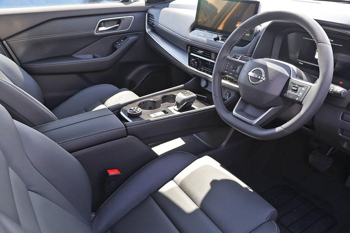 2025 Nissan X-TRAIL Ti