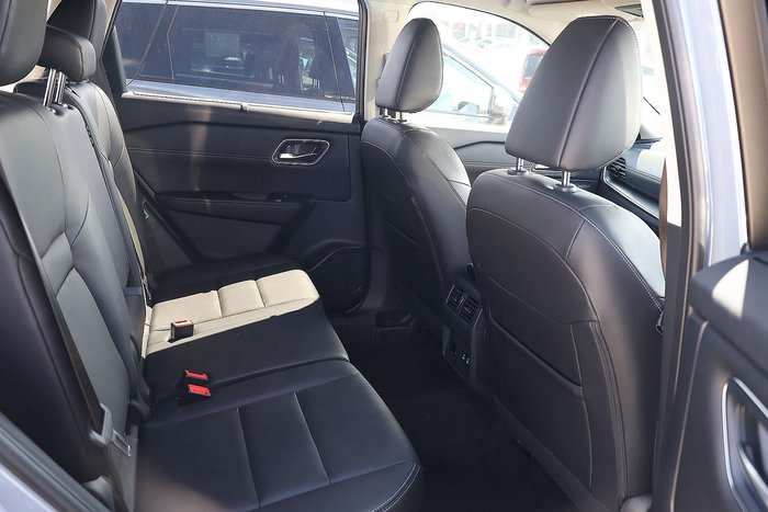 2025 Nissan X-TRAIL Ti