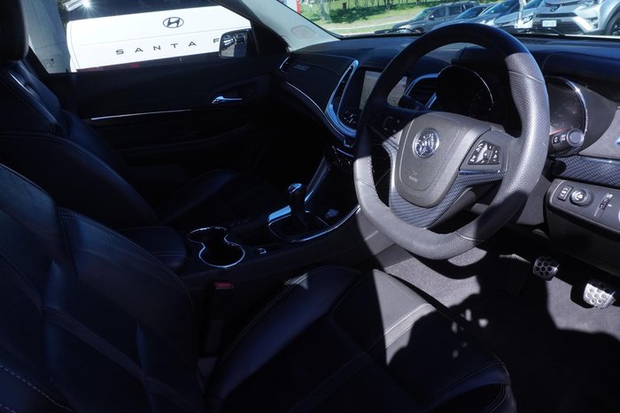 2016 Holden Commodore SS V