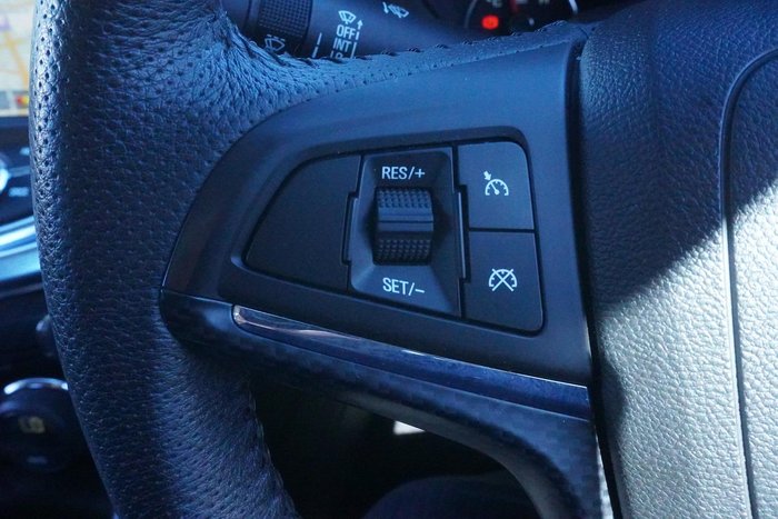 2016 Holden Commodore SS V