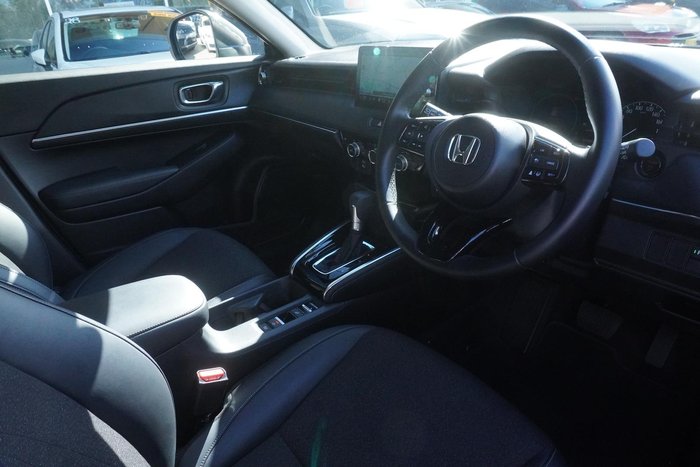 2024 Honda HR-V e:HEV X