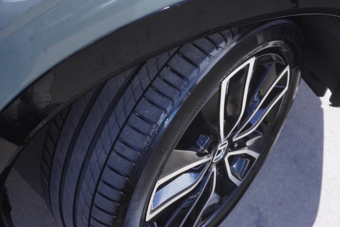 2024 Honda HR-V e:HEV X