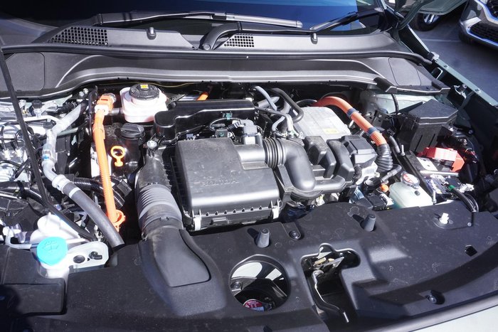 2024 Honda HR-V e:HEV X