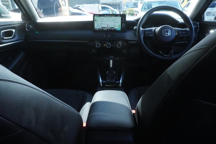 2024 Honda HR-V e:HEV X