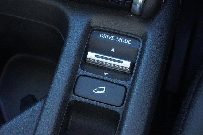 2024 Honda HR-V e:HEV X