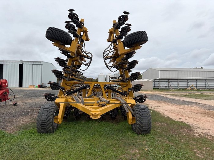 SERAFIN ULTISOW S4048 SINGLE DISC AIR SEEDER BAR 2020 USED