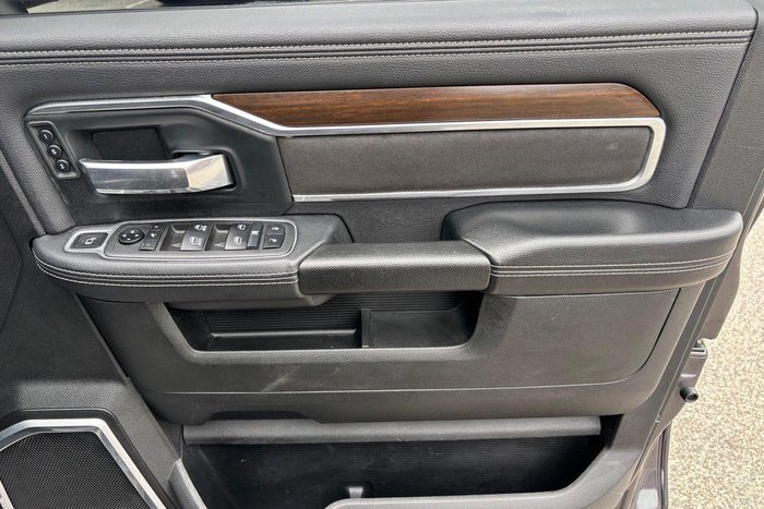 2022 RAM 2500 Laramie Rambox