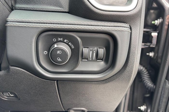 2022 RAM 2500 Laramie Rambox