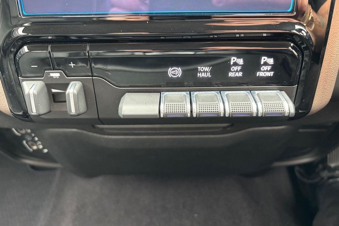 2022 RAM 2500 Laramie Rambox