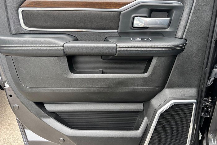 2022 RAM 2500 Laramie Rambox