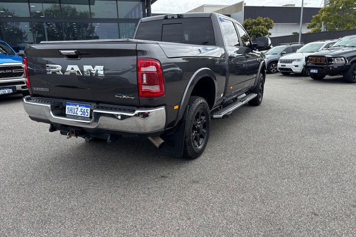 2022 RAM 2500 Laramie Rambox