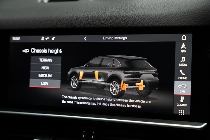 2018 Porsche Cayenne S