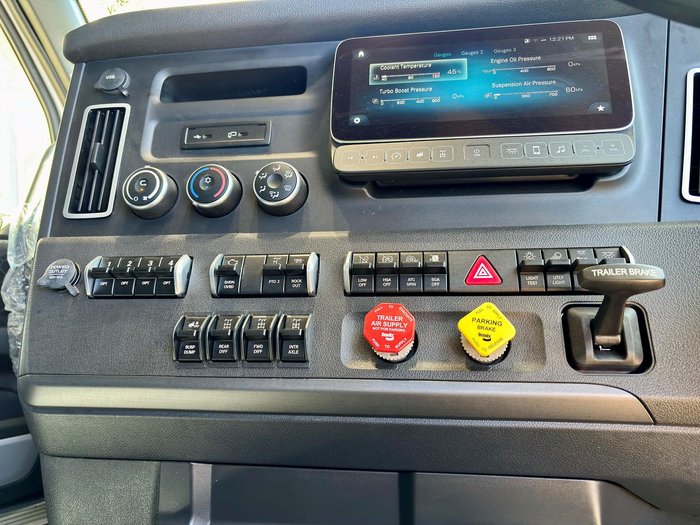 2026 Western Star 48X White