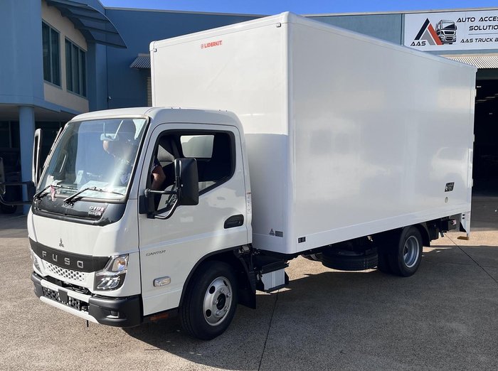 2024 Fuso Canter