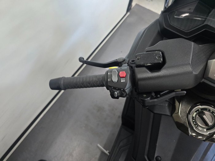 2018 Kymco AK 550 Black