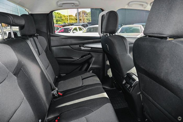 2025 Mazda BT-50 XT