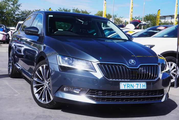 2017 SKODA Superb