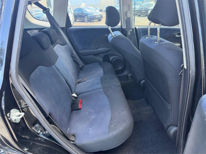 2014 HONDA JAZZ VIBE GE MY12 UPDATE Black