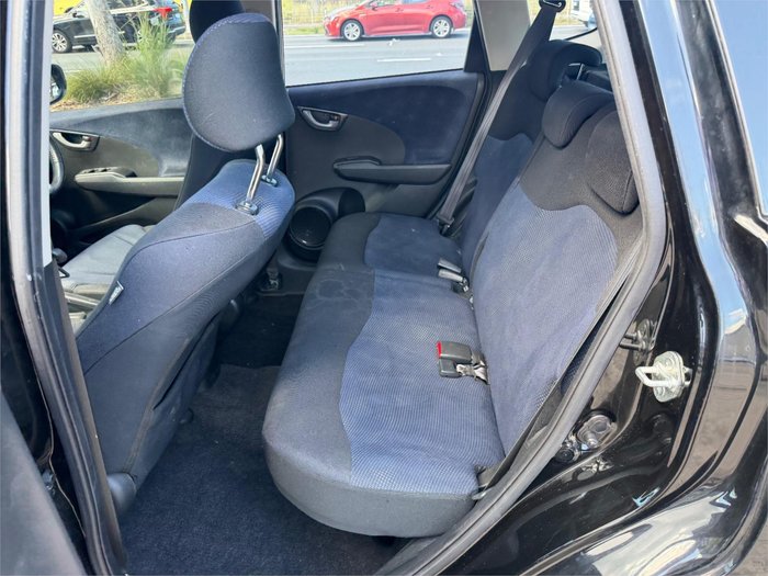 2014 HONDA JAZZ VIBE GE MY12 UPDATE Black