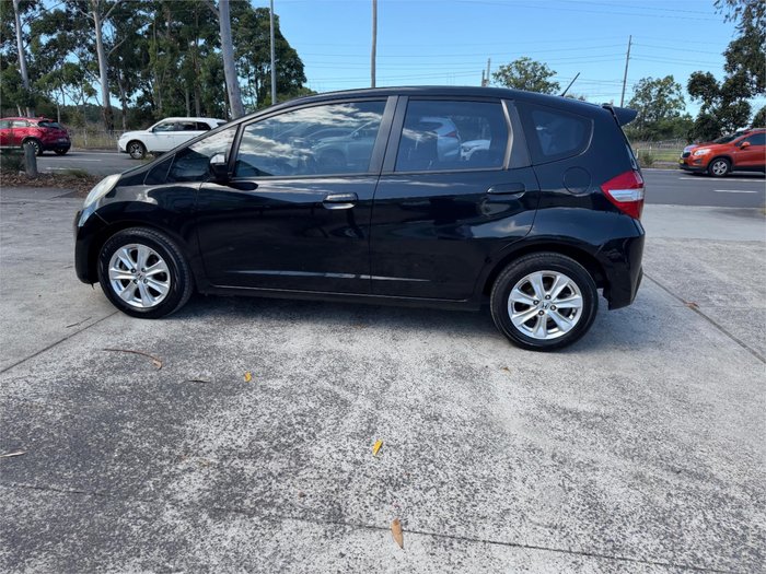2014 HONDA JAZZ VIBE GE MY12 UPDATE Black
