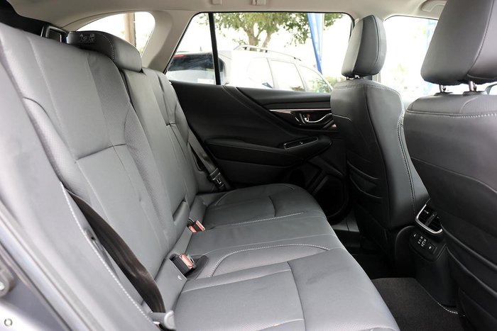 2025 Subaru Outback AWD Touring XT