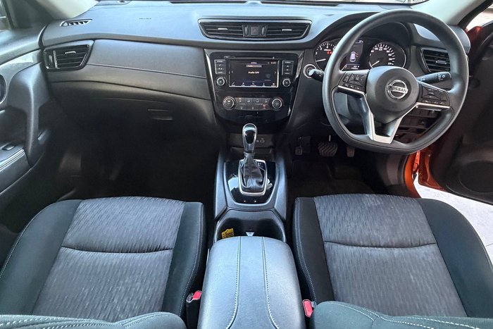 2021 Nissan X-TRAIL ST