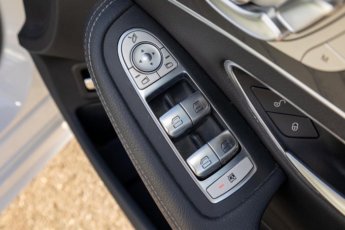 2018 Mercedes-Benz C-Class C300