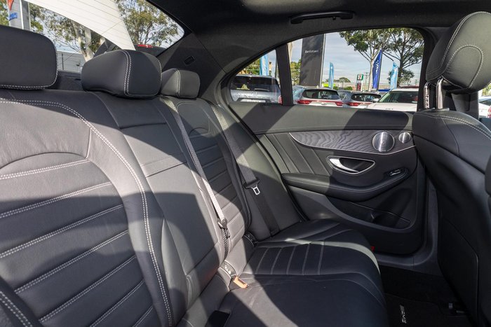 2018 Mercedes-Benz C-Class C300