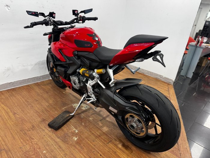 2022 Ducati STREETFIGHTER V2 RED