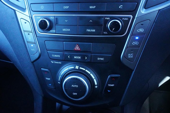 2017 Hyundai Santa Fe Highlander