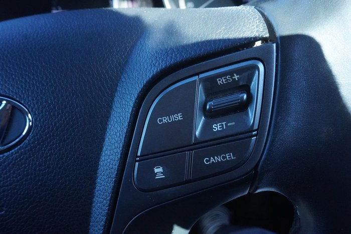 2017 Hyundai Santa Fe Highlander