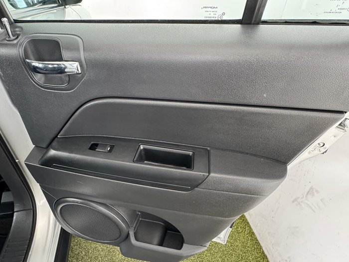 2012 Jeep Compass Sport