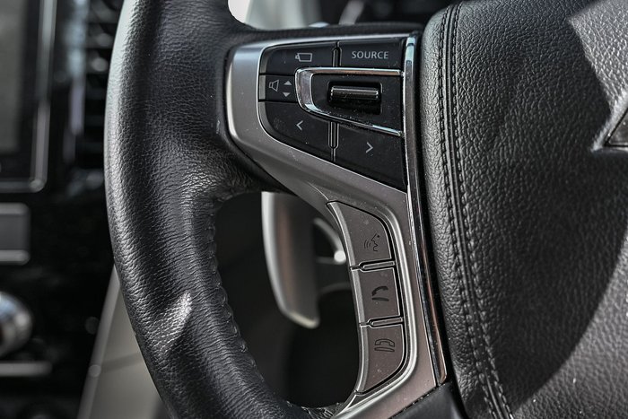 2021 Mitsubishi Pajero Sport GLS