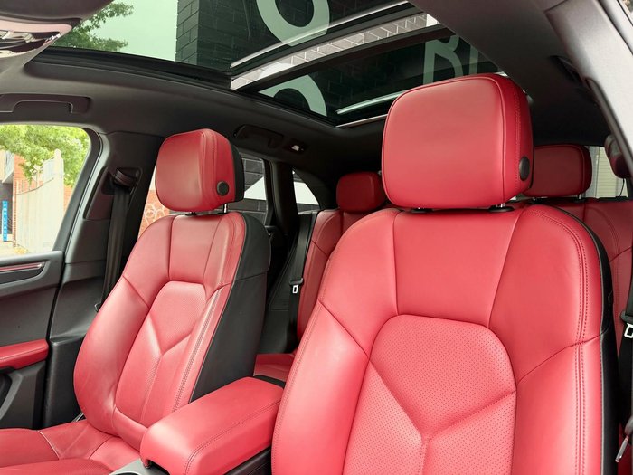 2020 Porsche Macan 95B MY21 AWD Jet Black