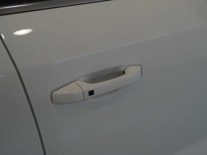 2025 KGM Torres Hybrid K30