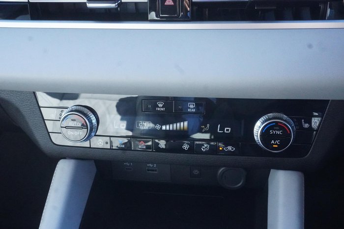 2023 Mitsubishi Outlander Exceed