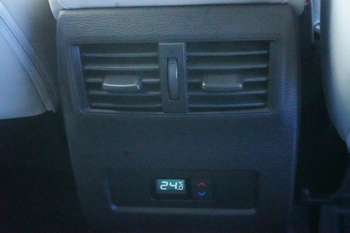 2023 Mitsubishi Outlander Exceed