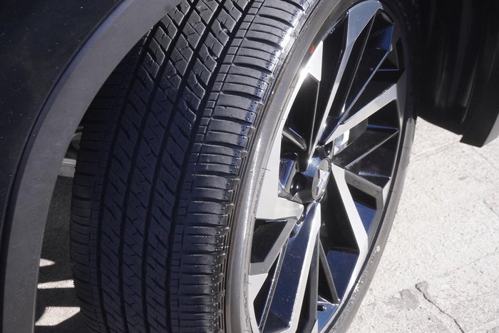 2023 Mitsubishi Outlander Exceed