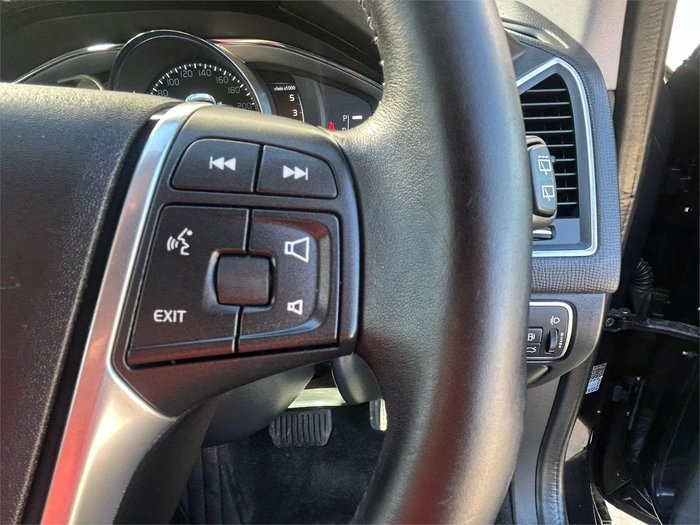 2015 Volvo XC60 D4 Kinetic MY15 Black Sapphire