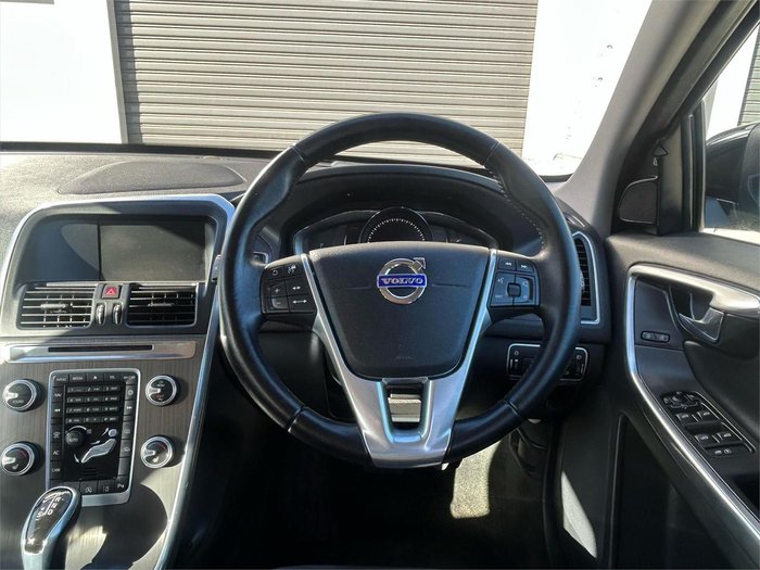 2015 Volvo XC60 D4 Kinetic MY15 Black Sapphire